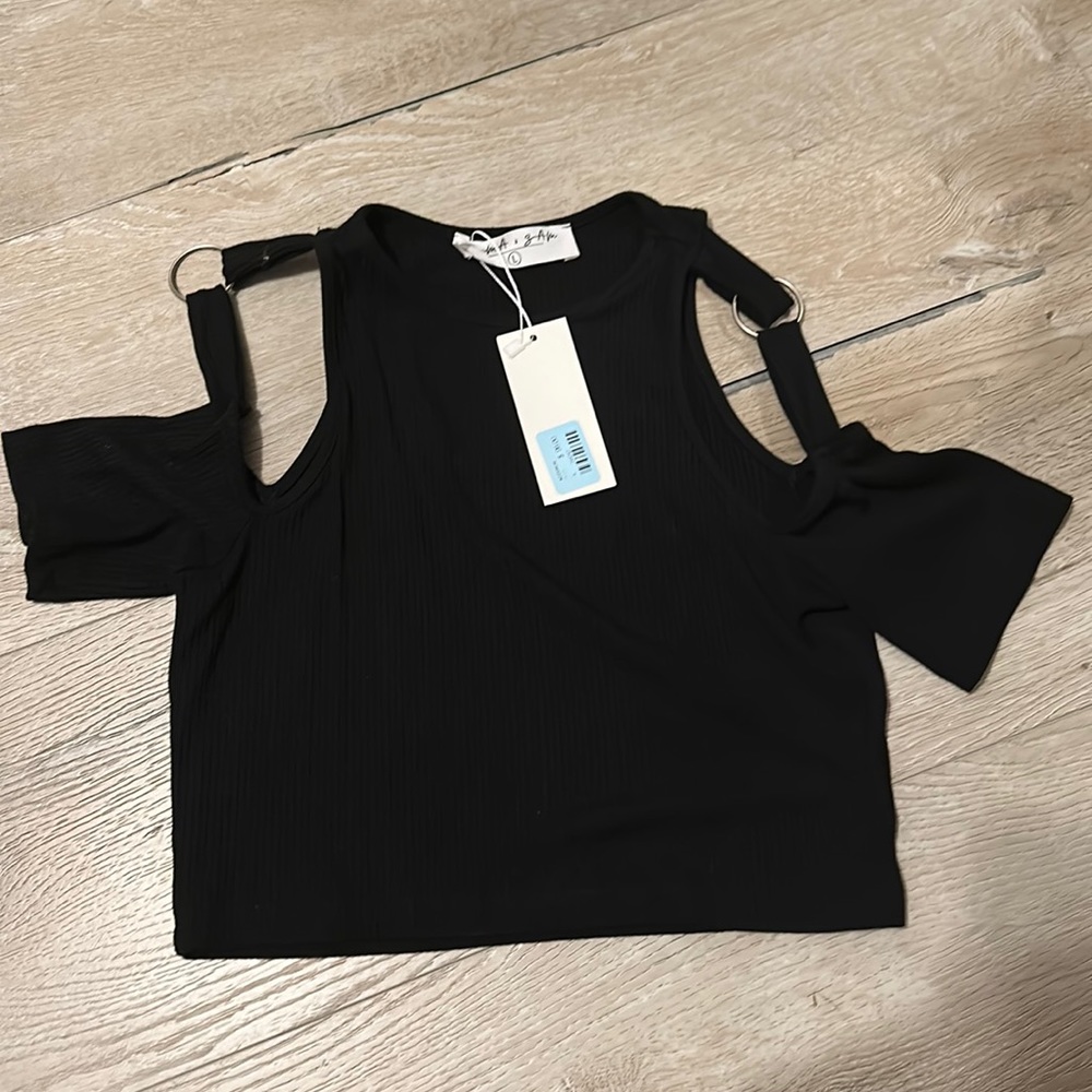 Super cute never worn top